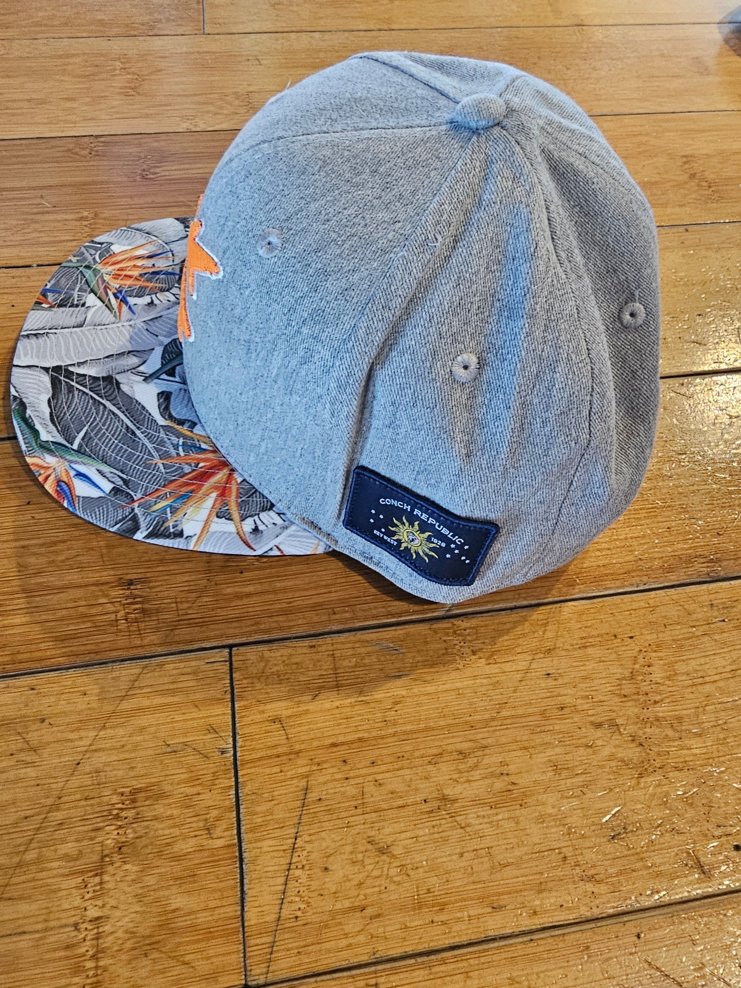 Hammerhead Petal Brim