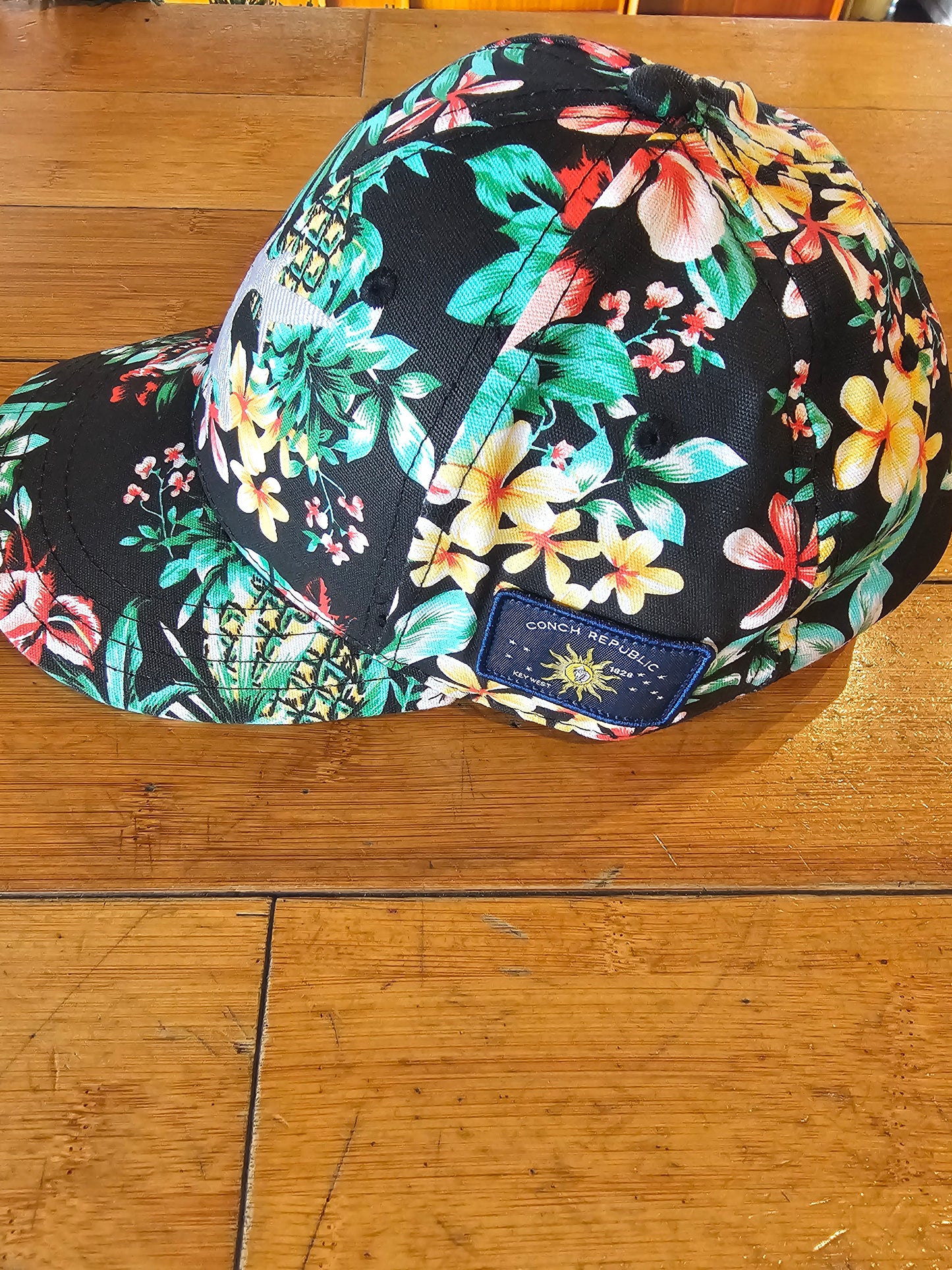 Hammerhead Black Floral